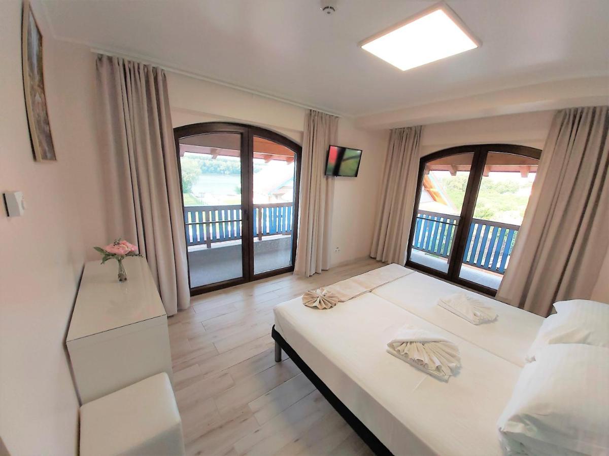 Camere De Inchiriat Baltenii De Sus Bagian luar foto